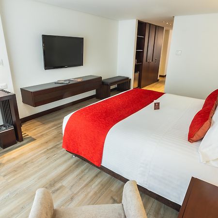 โรงแรมเบสท์เวสเทิร์น พลัส 93 พาร์ค โบโกตา ภายนอก รูปภาพ A room at the hotel