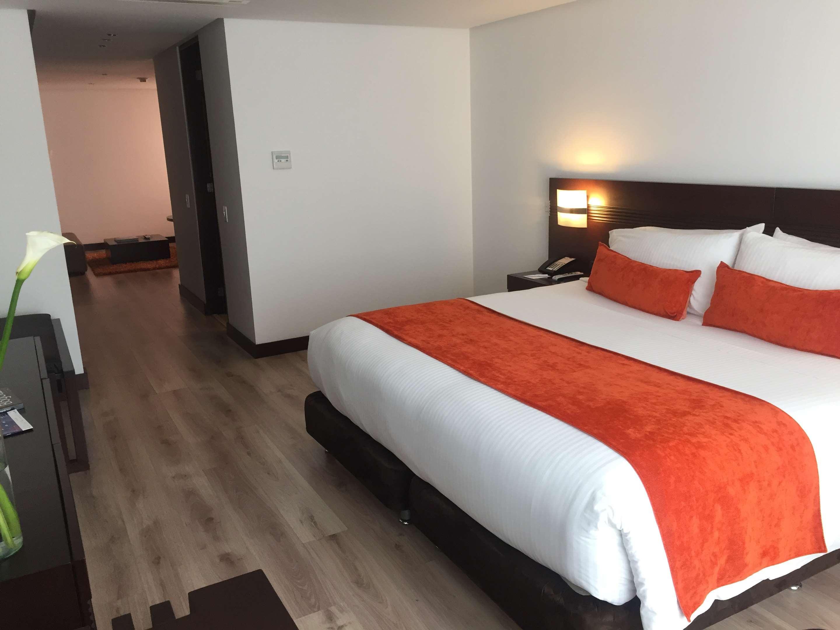 โรงแรมเบสท์เวสเทิร์น พลัส 93 พาร์ค โบโกตา ภายนอก รูปภาพ A room at the hotel