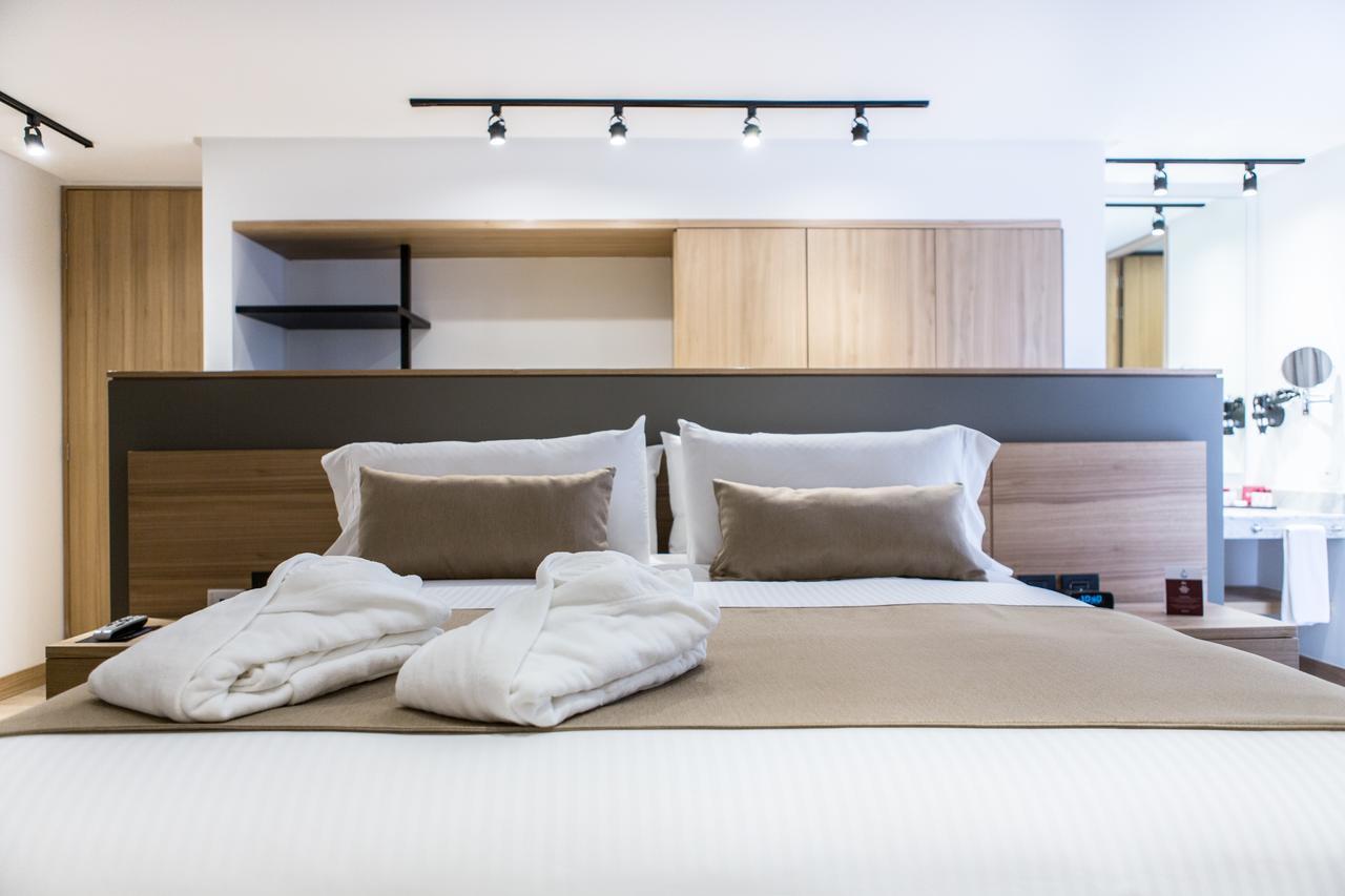 โรงแรมเบสท์เวสเทิร์น พลัส 93 พาร์ค โบโกตา ภายนอก รูปภาพ A bedroom at the hotel