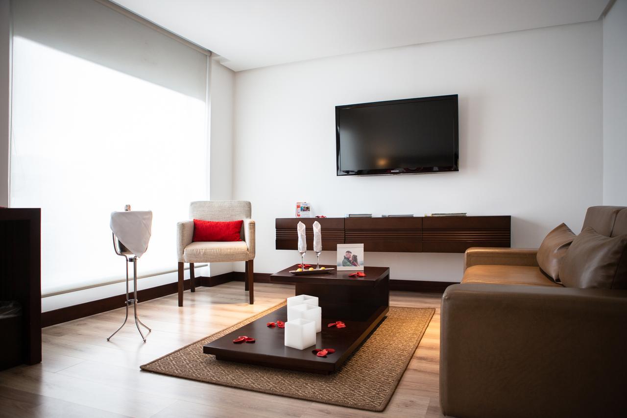 โรงแรมเบสท์เวสเทิร์น พลัส 93 พาร์ค โบโกตา ภายนอก รูปภาพ A living room at the hotel